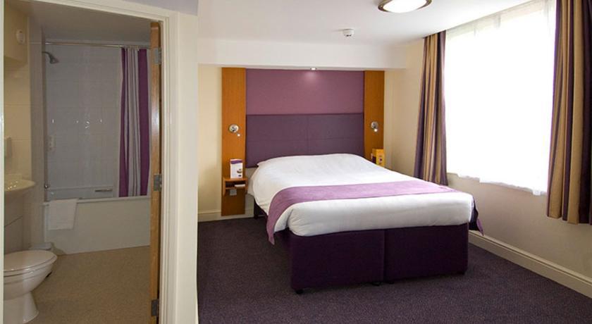 Premier Inn Hemel Hempstead Central 客房 照片